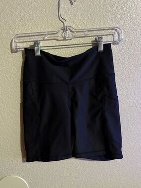 pocketed bike shorts